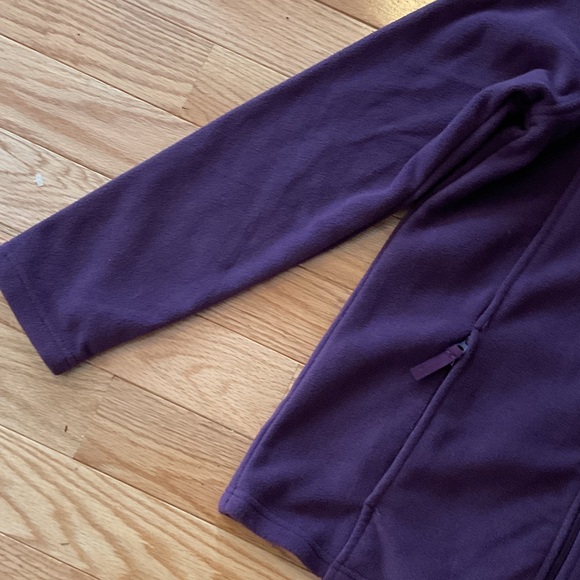 Victory Outfitters NWOT purple Fleece Jacket zip pockets medium cozy athletic - Picture 5 of 9